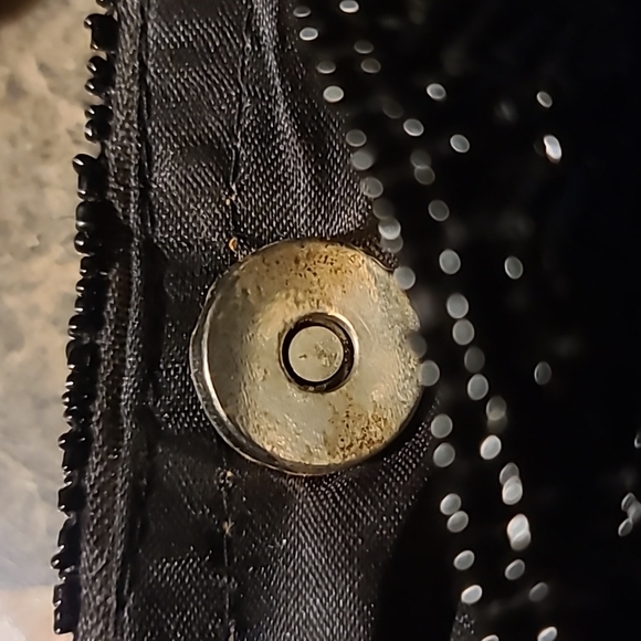 Sequenced Small HandBag - Picture 2 of 3